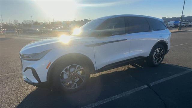 new 2025 Lincoln Nautilus car, priced at $55,095