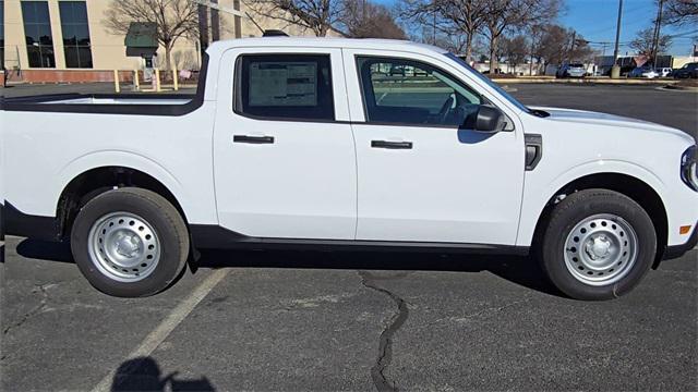 new 2025 Ford Maverick car, priced at $29,495