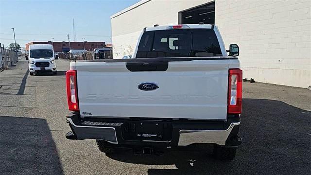 new 2024 Ford F-350 car, priced at $65,195