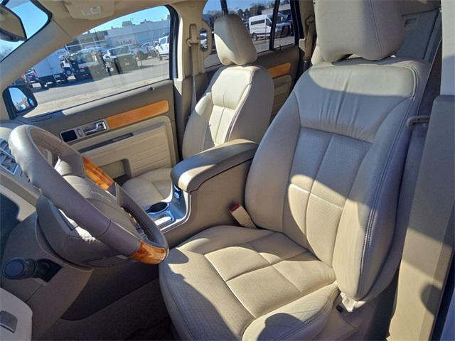 used 2007 Lincoln MKX car, priced at $5,975