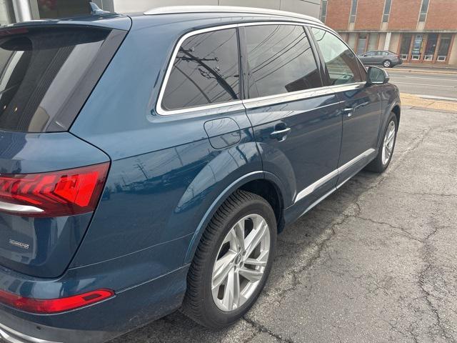 used 2020 Audi Q7 car, priced at $29,888