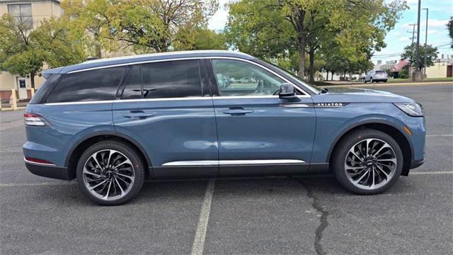 new 2025 Lincoln Aviator car, priced at $74,995