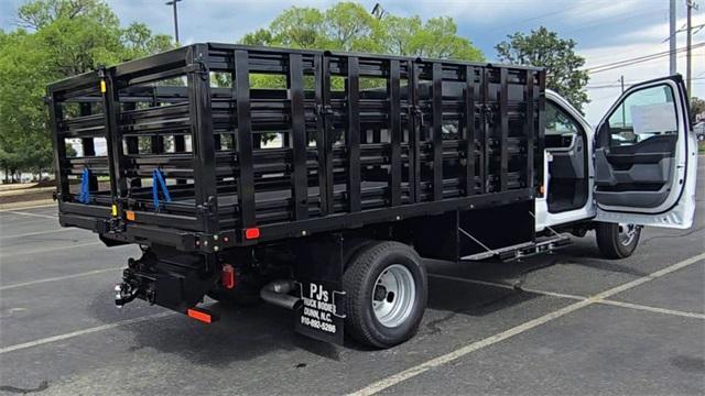 new 2025 Ford F-350 car, priced at $67,588
