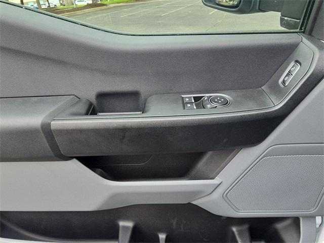 new 2025 Ford F-350 car, priced at $67,588