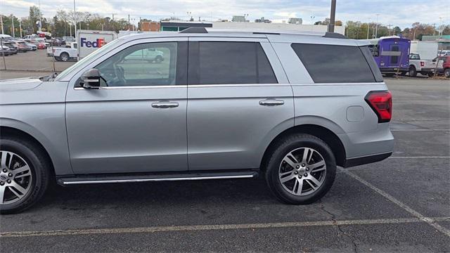 used 2022 Ford Expedition car, priced at $47,267