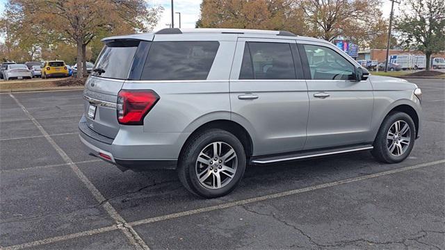 used 2022 Ford Expedition car, priced at $47,267