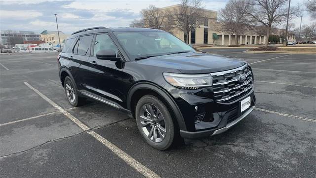 new 2025 Ford Explorer car, priced at $44,688