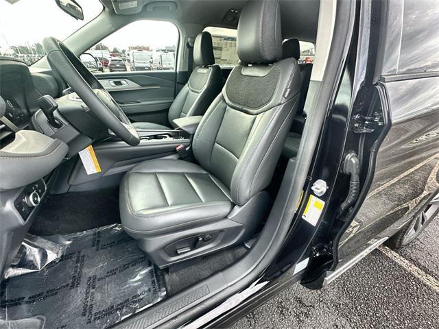 new 2025 Ford Explorer car, priced at $44,688