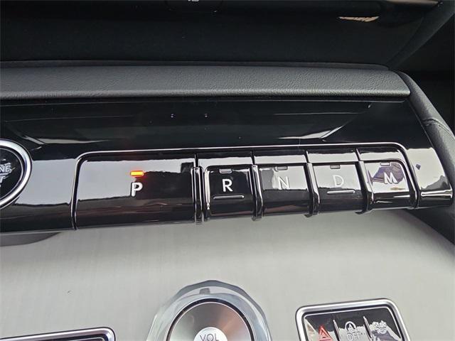 new 2025 Lincoln Navigator car, priced at $103,355