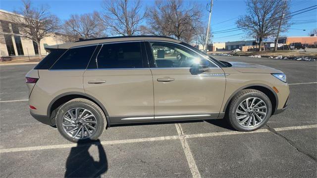 new 2025 Lincoln Corsair car, priced at $49,995