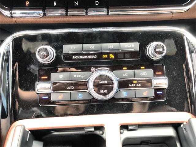 used 2022 Lincoln Navigator car, priced at $85,988