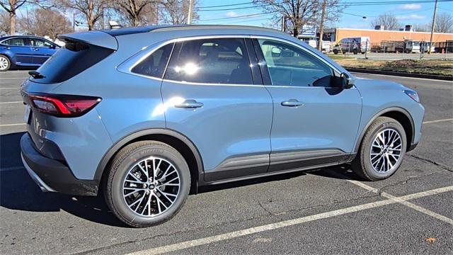 new 2025 Ford Escape car, priced at $35,795