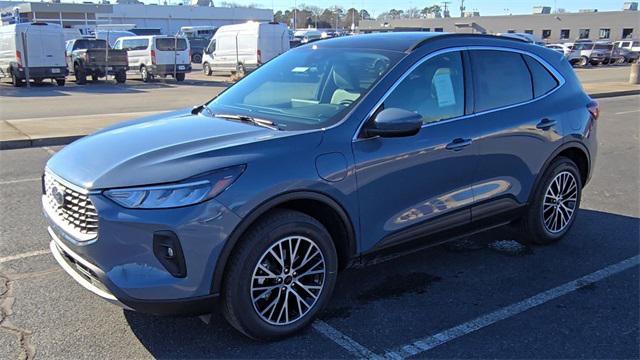 new 2025 Ford Escape car, priced at $35,795