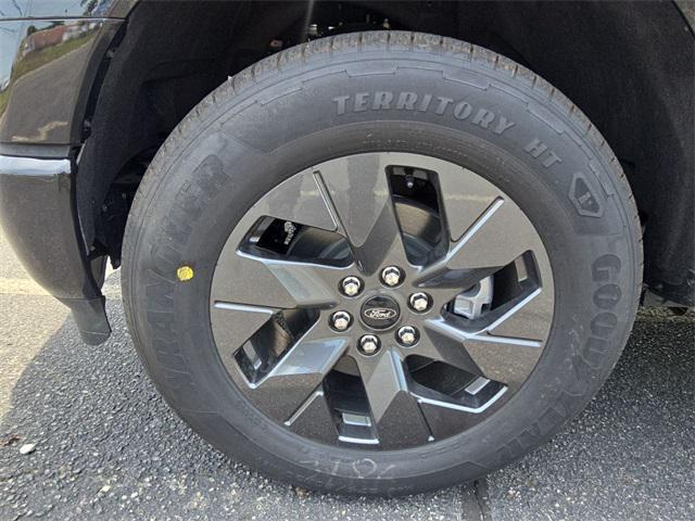 new 2025 Ford F-150 Lightning car, priced at $75,095