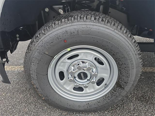 new 2025 Ford F-250 car, priced at $59,025