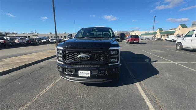 new 2025 Ford F-350 car, priced at $90,375