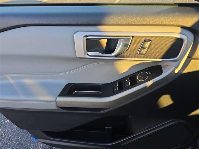 used 2022 Ford Explorer car, priced at $27,988