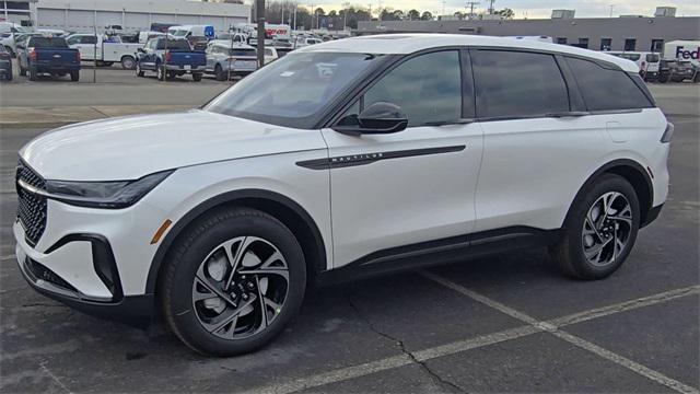 new 2025 Lincoln Nautilus car, priced at $59,695