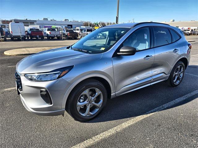 used 2023 Ford Escape car, priced at $26,674