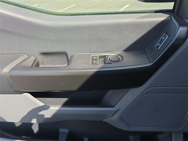 new 2025 Ford F-150 car, priced at $43,988