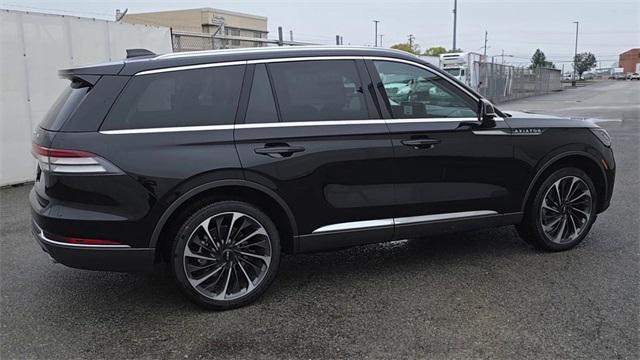 used 2025 Lincoln Aviator car, priced at $64,812