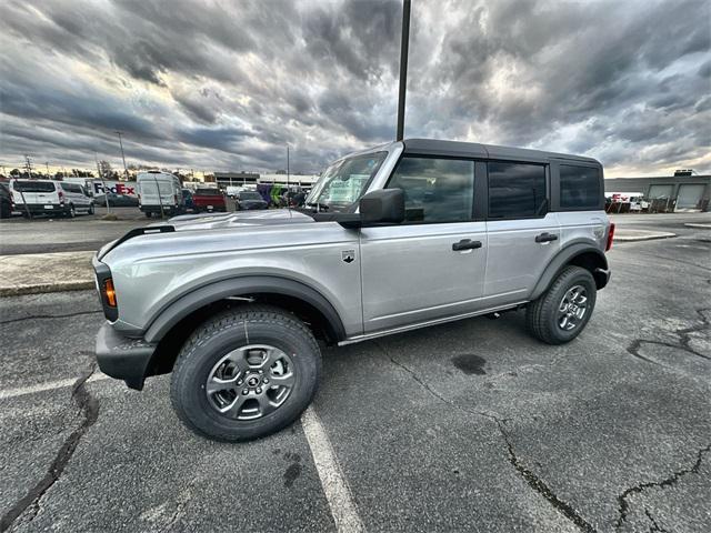 new 2024 Ford Bronco car, priced at $42,295