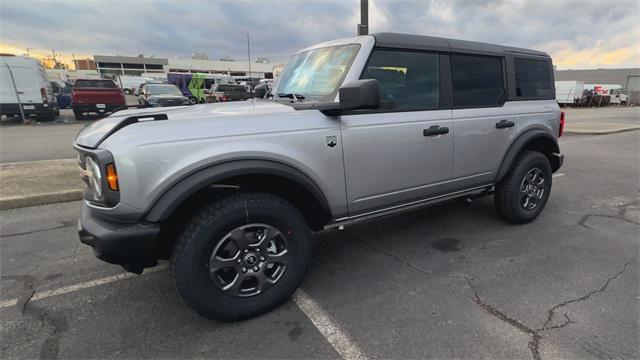 new 2024 Ford Bronco car, priced at $42,295