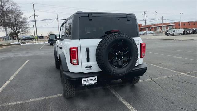 new 2024 Ford Bronco car, priced at $44,395