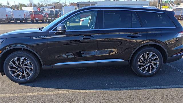 new 2025 Lincoln Aviator car, priced at $57,995