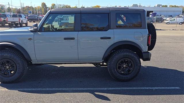 new 2024 Ford Bronco car, priced at $61,671