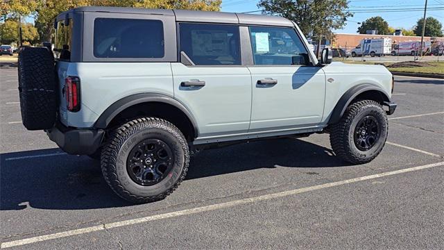 new 2024 Ford Bronco car, priced at $61,671