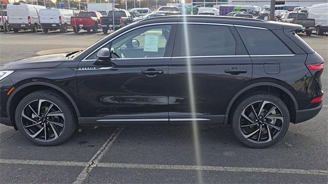 new 2025 Lincoln Corsair car, priced at $49,995