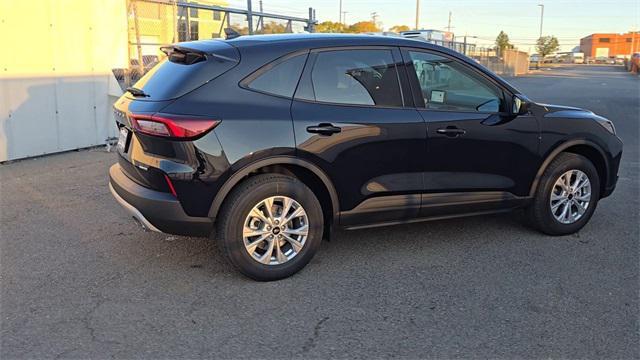 new 2025 Ford Escape car, priced at $29,995