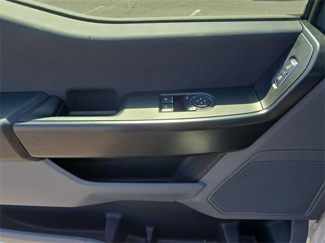 new 2025 Ford F-150 car, priced at $44,295