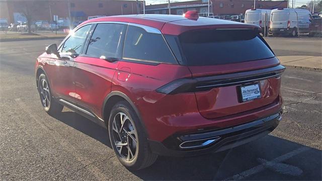 new 2025 Lincoln Nautilus car, priced at $55,695