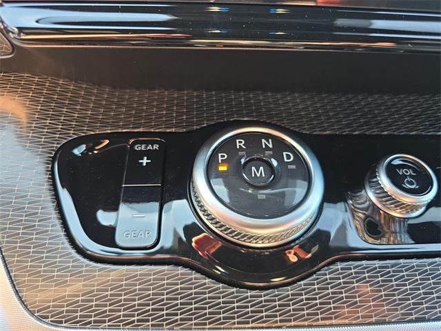 new 2025 Ford Expedition car, priced at $78,490