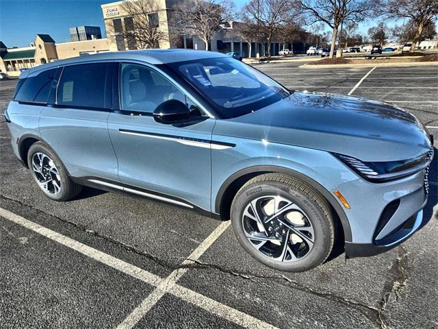 new 2025 Lincoln Nautilus car, priced at $57,195