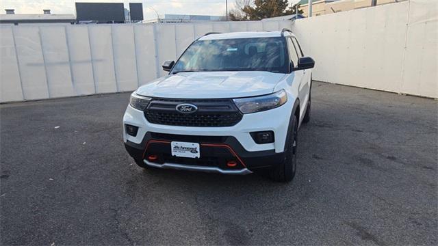 new 2024 Ford Explorer car, priced at $47,295