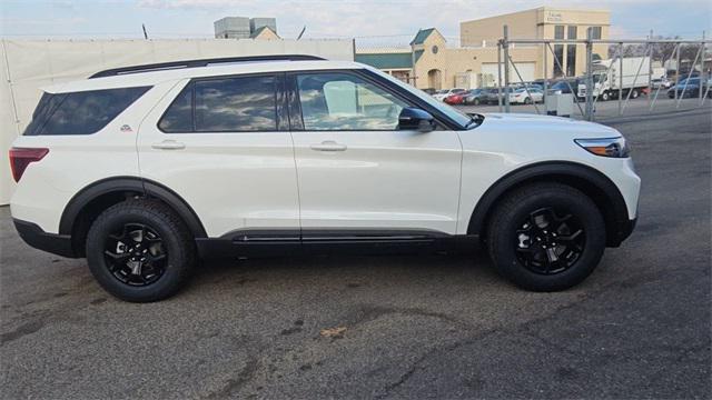 new 2024 Ford Explorer car, priced at $47,295