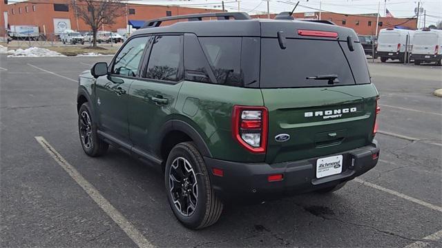 new 2025 Ford Bronco Sport car, priced at $34,445