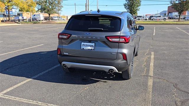 new 2025 Ford Escape car, priced at $32,595