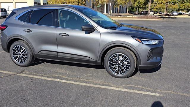 new 2025 Ford Escape car, priced at $32,595