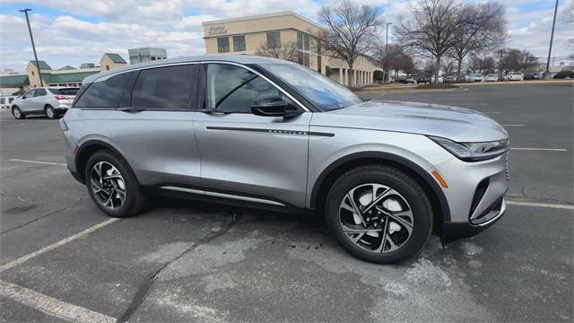 new 2025 Lincoln Nautilus car, priced at $54,995