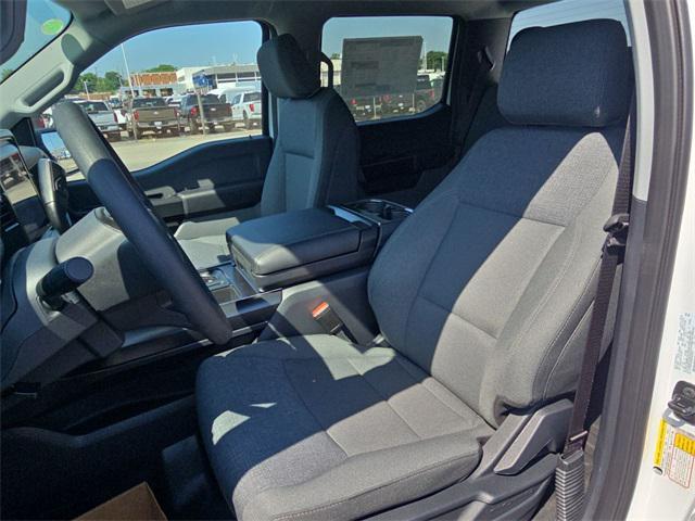 new 2025 Ford F-150 car, priced at $52,995