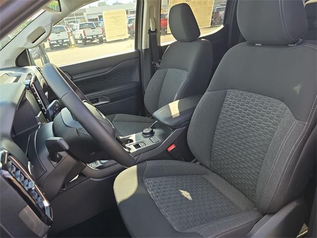 new 2025 Ford Ranger car, priced at $43,395