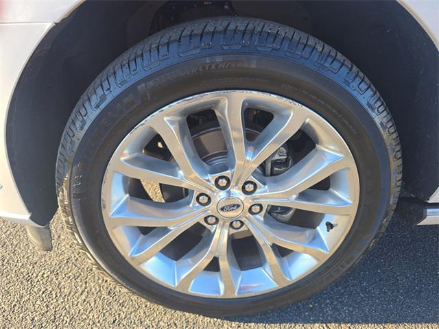 used 2019 Ford Expedition car, priced at $26,455