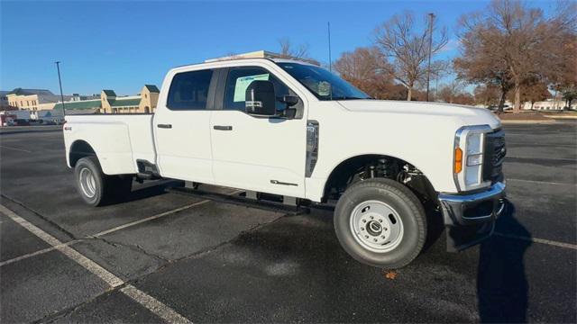 new 2024 Ford F-350 car, priced at $69,295