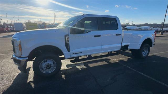 new 2024 Ford F-350 car, priced at $69,295