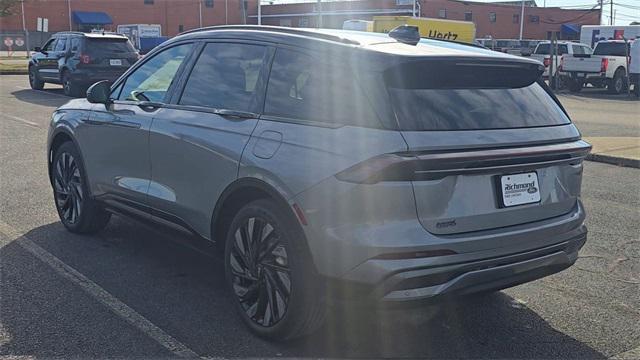 new 2025 Lincoln Nautilus car, priced at $62,495