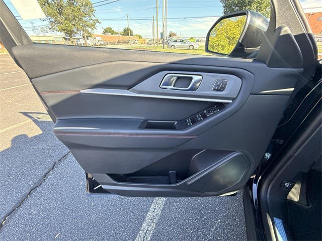 new 2025 Ford Explorer car, priced at $46,593